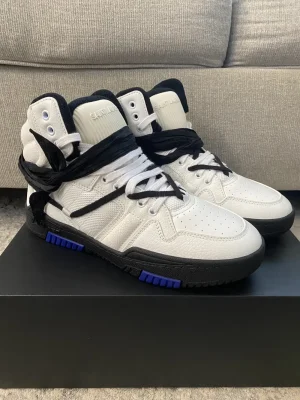 Saint Laurent - Smith Bandana Sneakers 42EU/9US Mens