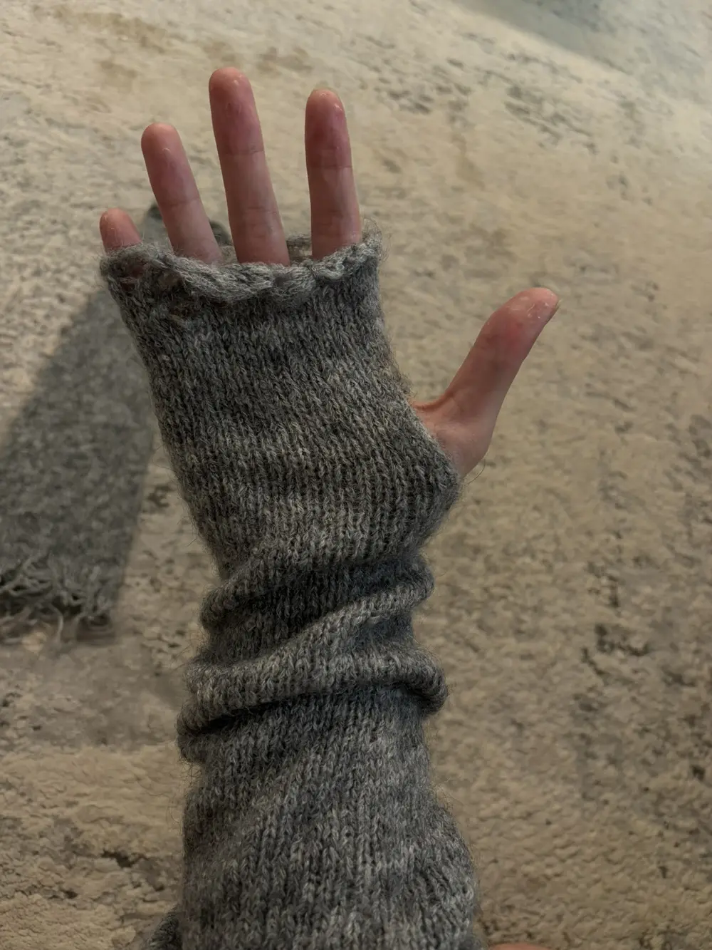 FW09 "A Closed Feeling" Knit Distressed Arm Warmers (2) - Image 5