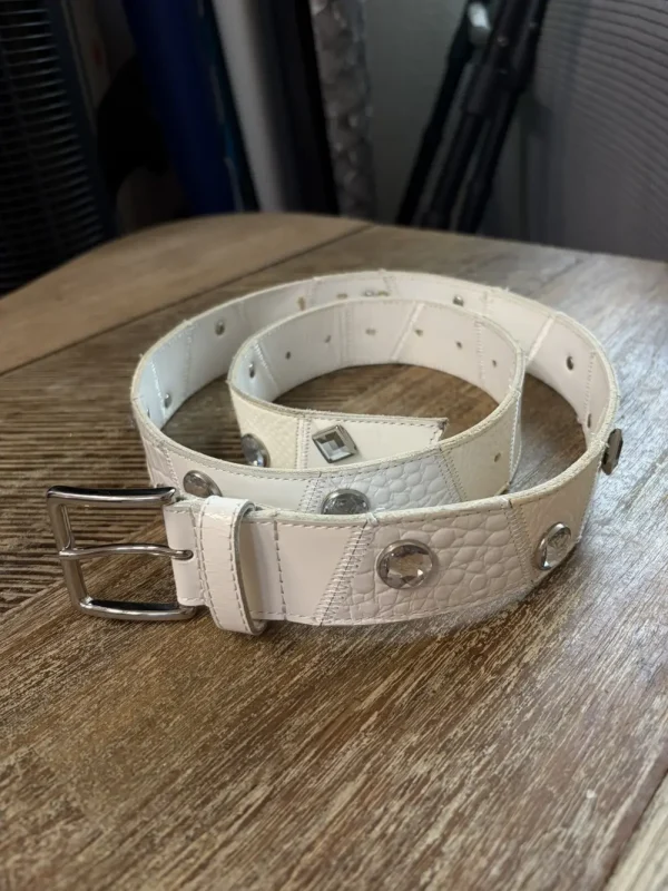 Tao Comme des Garcons - Embossed White Leather Jeweled Belt