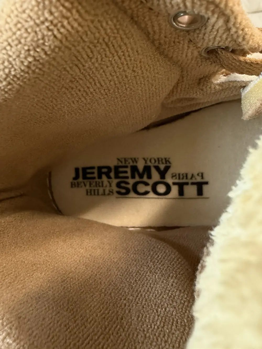 Jeremy Scott x Adidas - SS11 Bear Fuzzy High top Sneakers Gold 9.5US Men - Image 9