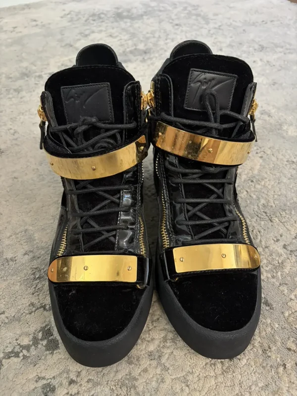 Giuseppe Zanotti – Velour Gold Plate Zipper Sneakers9