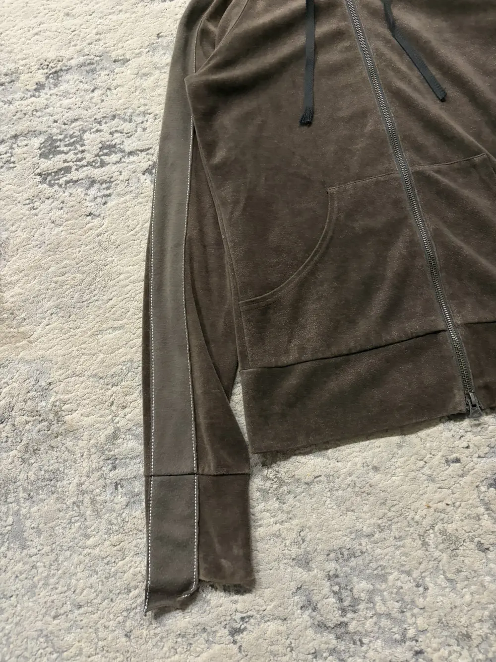 LGB - Boxer Parka Velvet Brown 17.5x27.5 - Image 3
