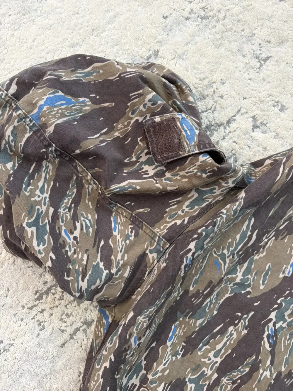 Undercover - SS11 Underman Camo Jacket 20x26 - Image 11