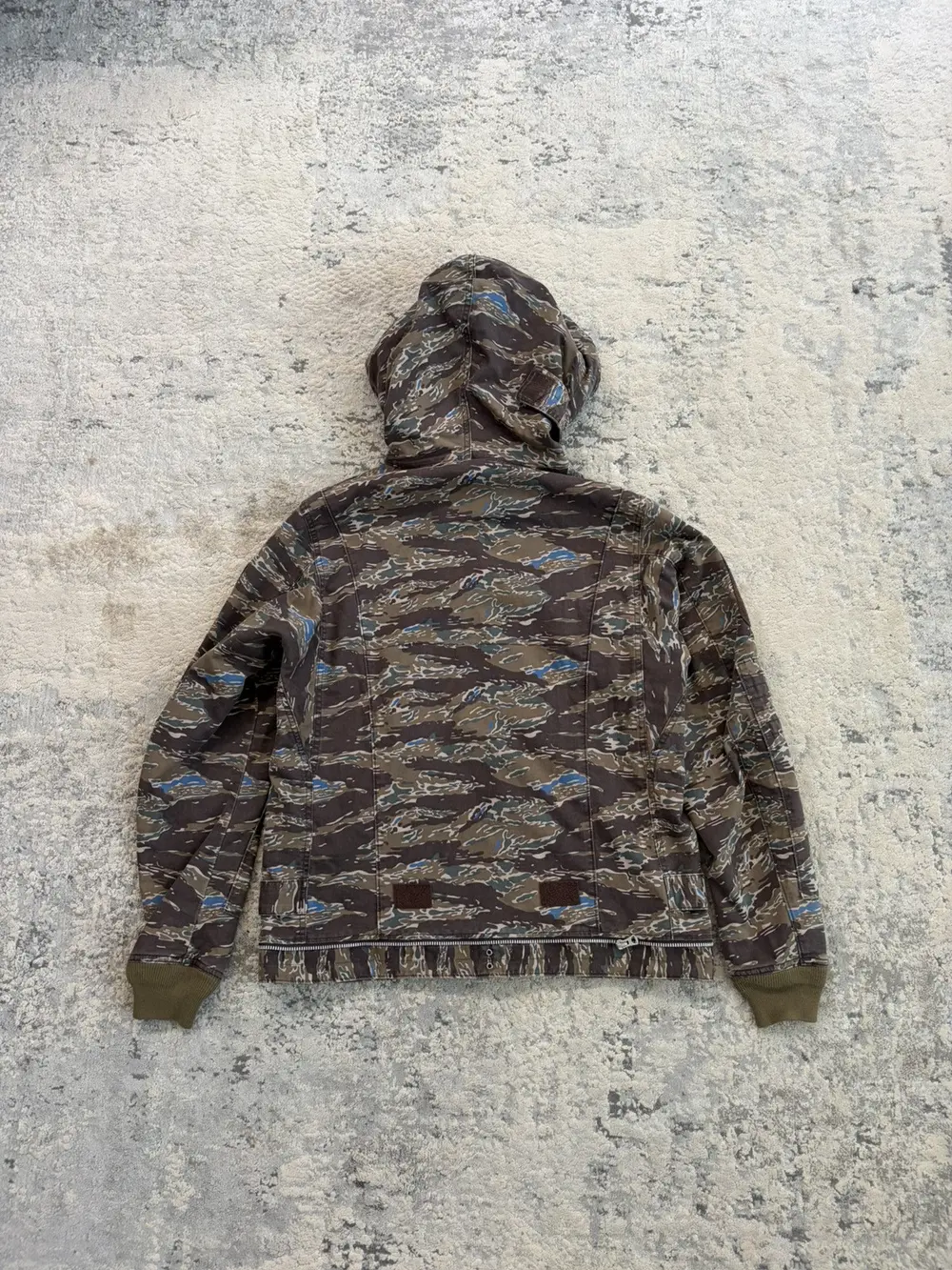 Undercover - SS11 Underman Camo Jacket 20x26 - Image 9