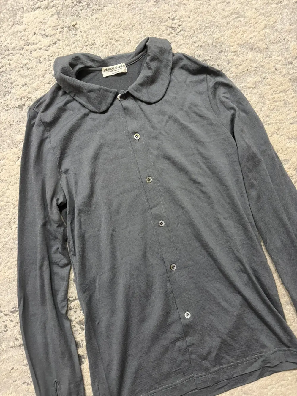 Robe De Chambre - 1993 Gloves Long Sleeve Collared Shirt 16x26 - Image 5