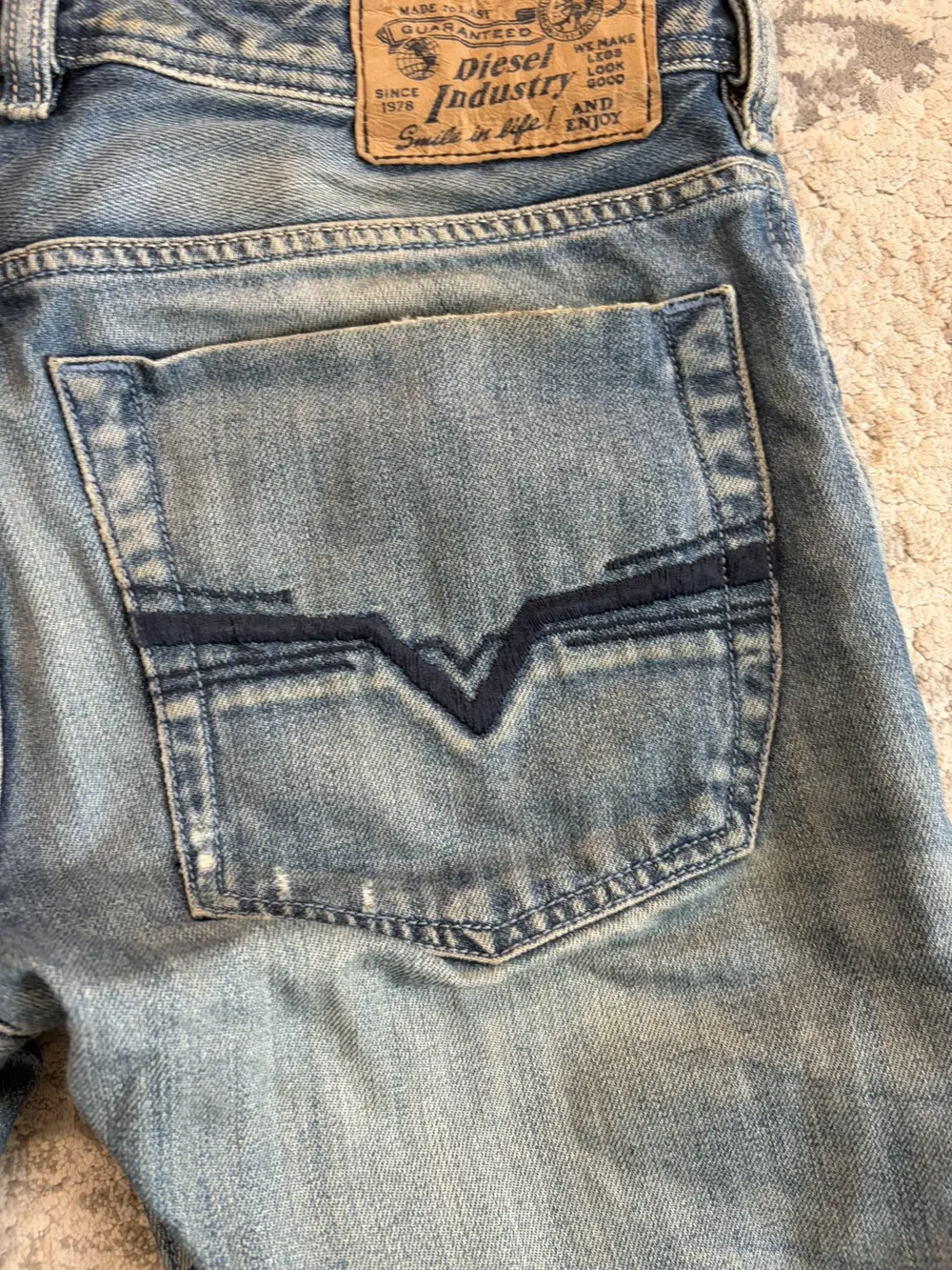 Diesel - AW09 Zatiny Bootcut Distressed Denim 32x33 - Image 7