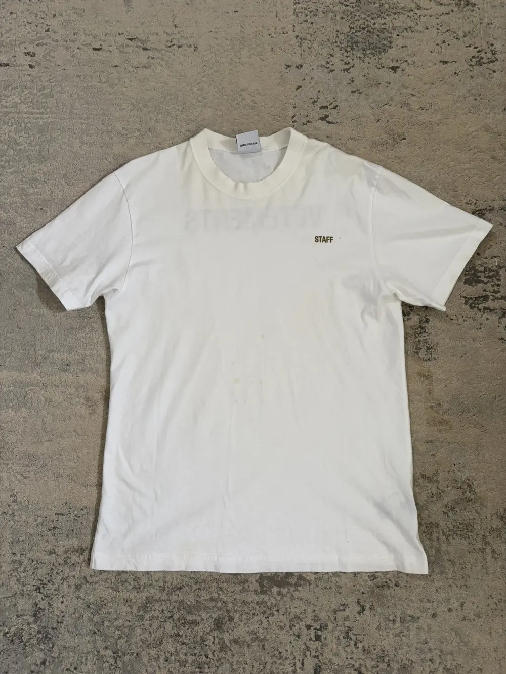 Vetements - AW17 Staff Back Logo T Shirt White 20x28
